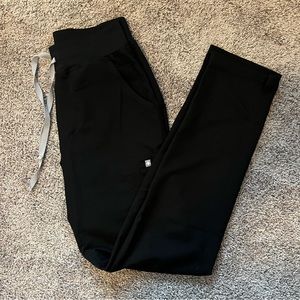 Figs Women’s Black Yola High Waisted 2.0 - Tall Skinny Scrub Pants